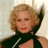 Kitty Schmidt – madame, joka hymyili SS-upseereille ja kaatoi heille lisää shampanjaa