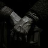 Maailman vanhin aviopari rikkoo ennätyksiä - yhteisikä huimat 215 vuotta