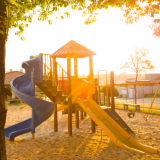 Leikkipuisto ei ole villi länsi – vanhemmat kertovat milloin tuli mitta täyteen