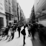 Kaupunkien hiljainen kriisi – tällaista on urbaani yksinäisyys