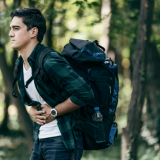 Näin vältät ruokamyrkytyksen ulkomailla – 15 tärkeää vinkkiä suomalaisille matkailijoille