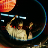 Poppers ilmiönä: mitä siitä oikeasti tiedetään?