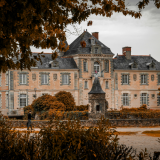 79-vuotias miljonääri etsii vaimoa – ilman helikopterikorttia on turha ottaa yhteyttä