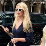 Claudia Schifferin tytär juhli 21-vuotissyntymäpäiväänsä - kuin ilmetty äitinsä