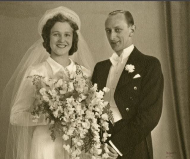 Hääkuva sota-ajalta.