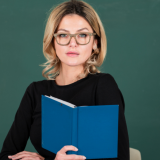 Kiroilun kielihistoria – mistä v*ttu oikeasti tulee?