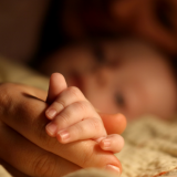 Miten selvitä ilta-ahdistuksesta vastasyntyneen vanhempana?