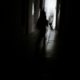 Shadow people – nopeasti vilahtavat varjohahmot, joita moni näkee